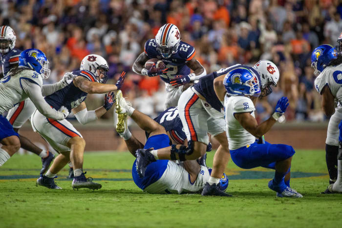 Auburn Tigers running back Damari Alston (22) goes airborne during the San Jose State vs Auburn game on Saturday, Sept. 10, 2022.